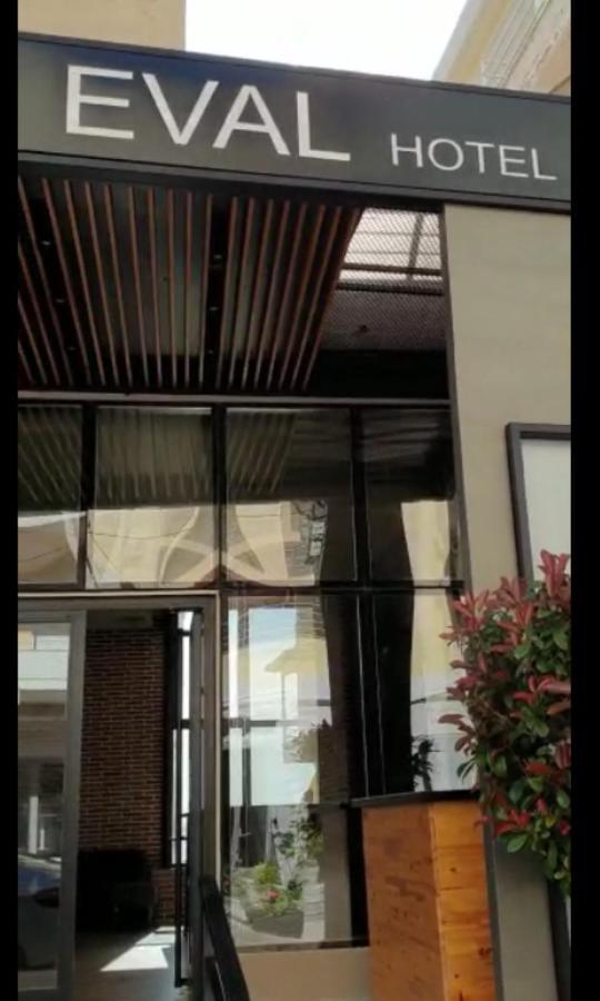 סרנדה Eval Hotel מראה חיצוני תמונה