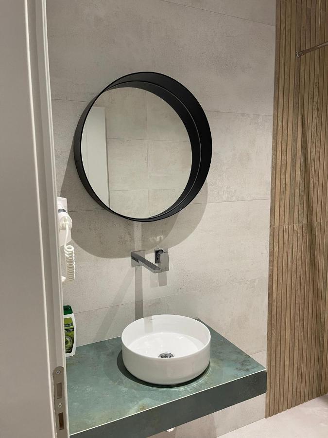 סרנדה Eval Hotel מראה חיצוני תמונה
