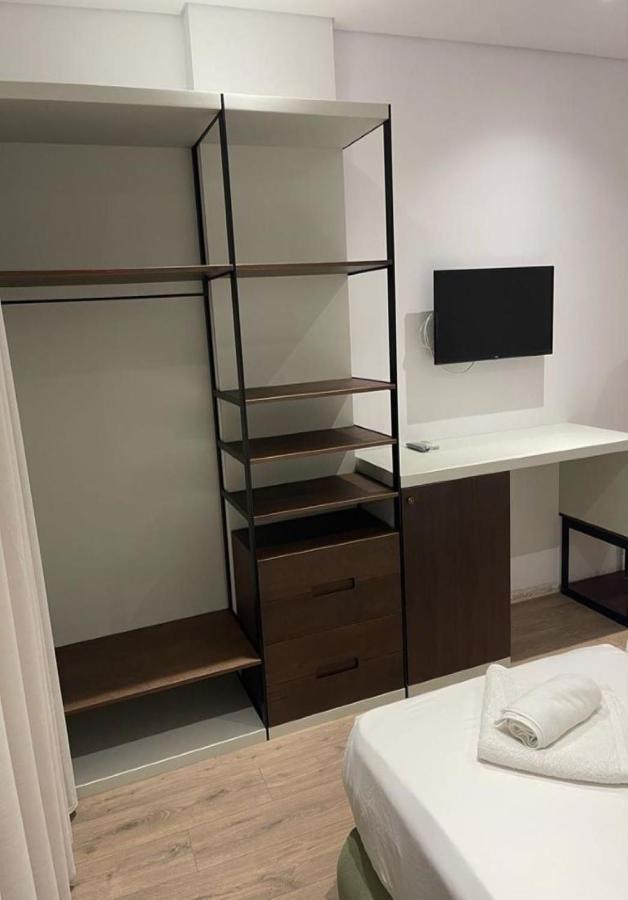 סרנדה Eval Hotel מראה חיצוני תמונה