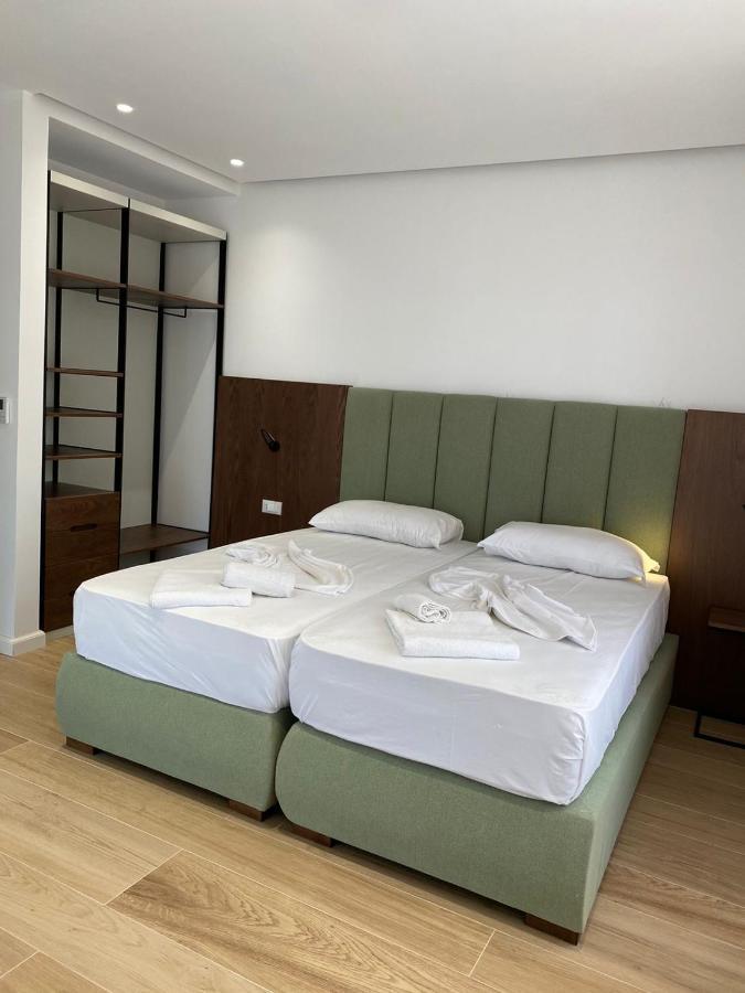 סרנדה Eval Hotel מראה חיצוני תמונה