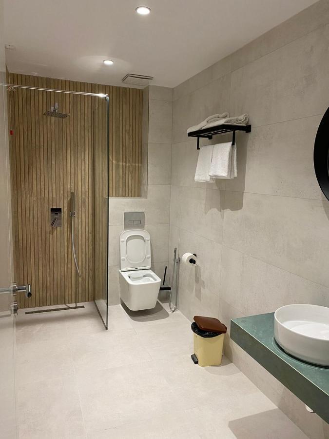 סרנדה Eval Hotel מראה חיצוני תמונה