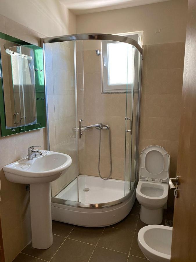 סרנדה Eval Hotel מראה חיצוני תמונה
