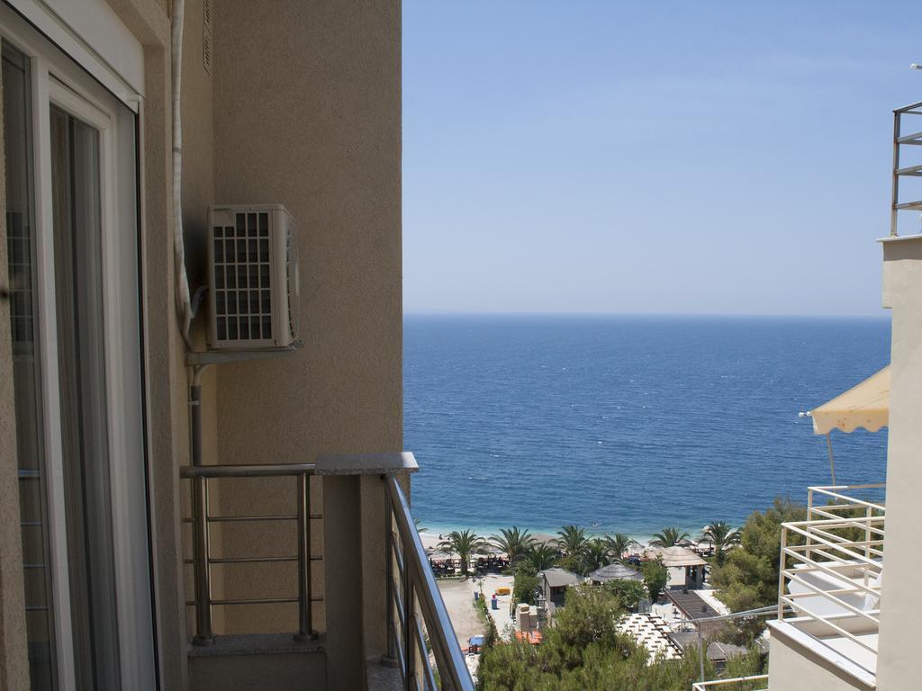 סרנדה Eval Hotel חדר תמונה